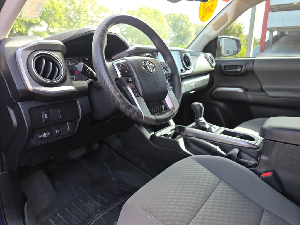 Certified 2023 Toyota Tacoma SR5 RWD image 25