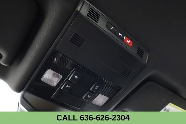 Used 2024 Volkswagen Jetta GLI 40th Anniversary Edition image 23