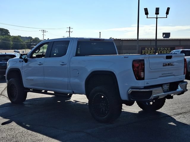 Used 2022 GMC Sierra 1500 SLE w/ X31 Off-Road Package AWD/4WD image 4