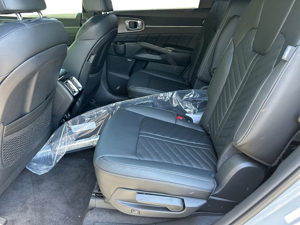 New 2025 Kia Sorento SX Prestige AWD/4WD image 13