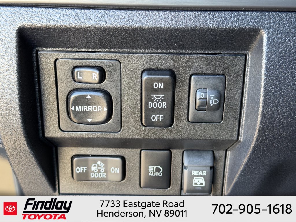 Certified 2019 Toyota Tundra TRD Pro AWD/4WD image 17