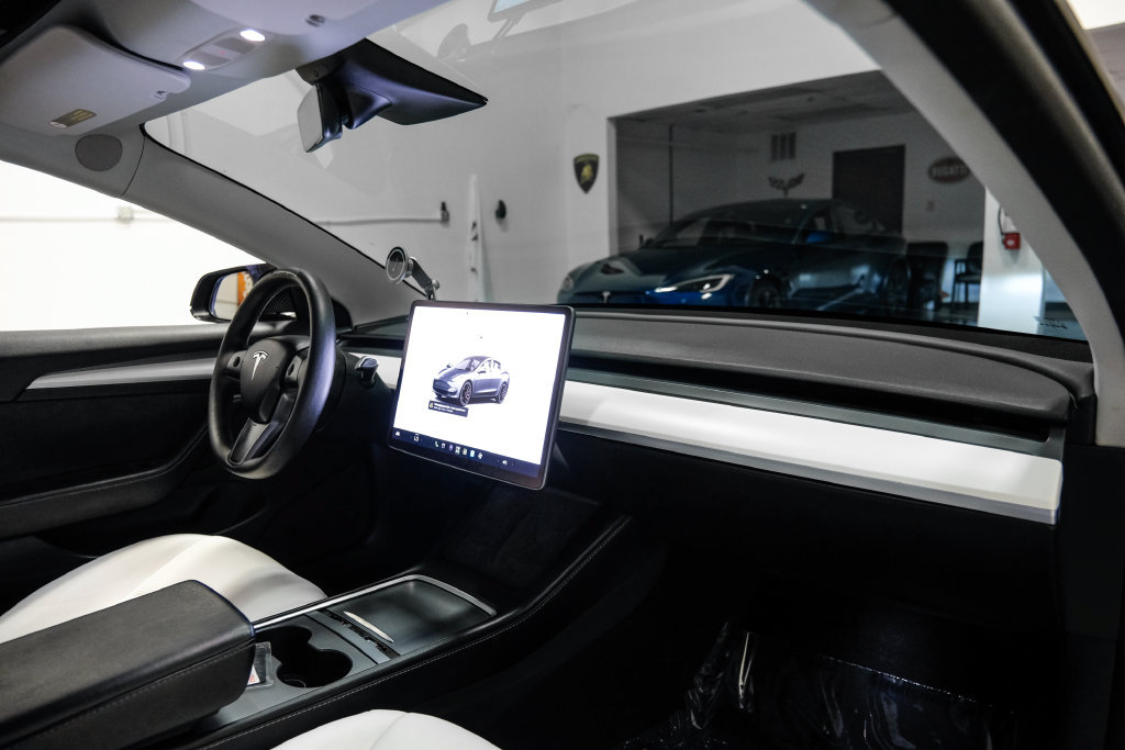 Used 2022 Tesla Model 3 Performance AWD/4WD image 15