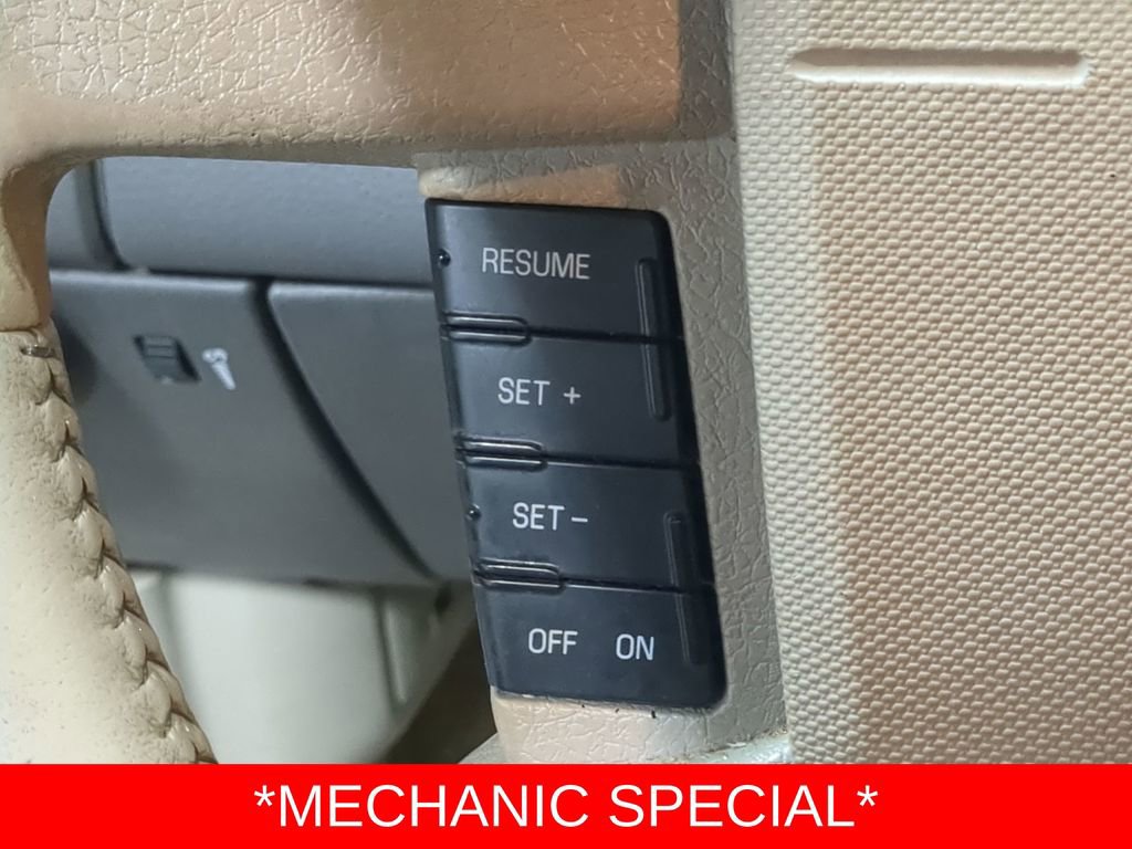 Used 2009 Ford Edge Limited FWD image 23
