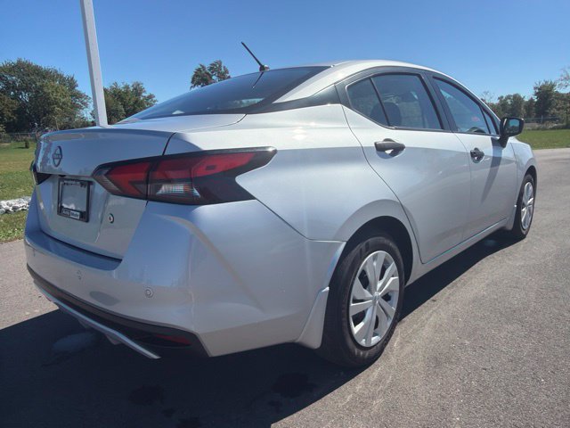 Used 2025 Nissan Versa S w/ Trunk Package FWD image 7