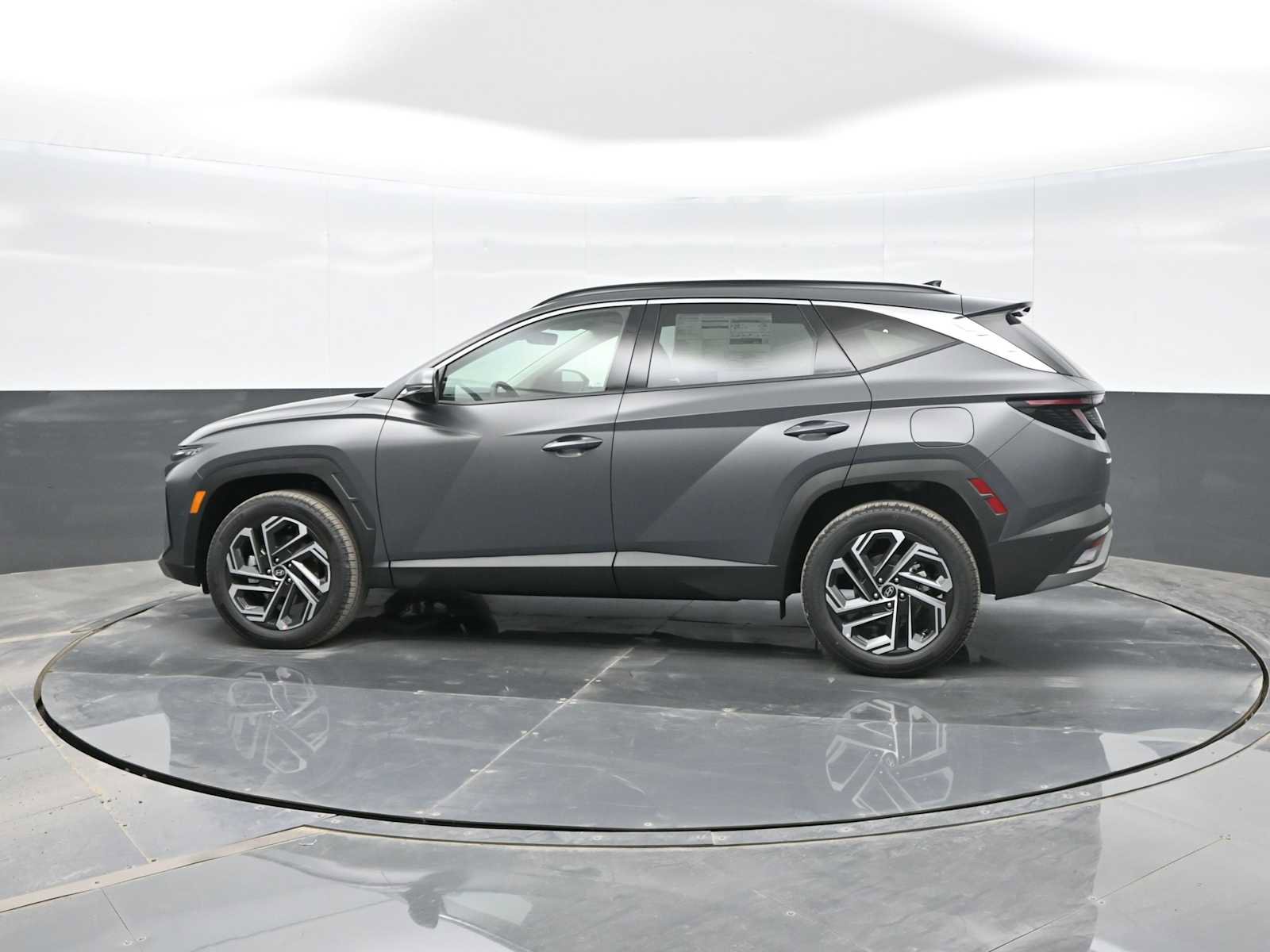 New 2026 Hyundai Tucson Limited image 5