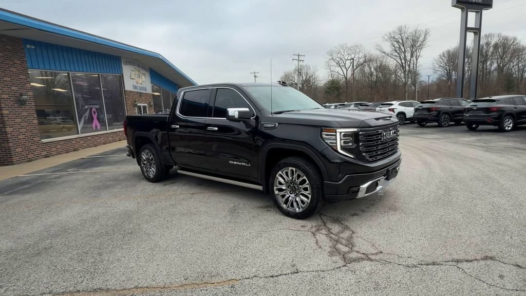 Used 2026 GMC Sierra 1500 Denali Ultimate AWD/4WD image 2