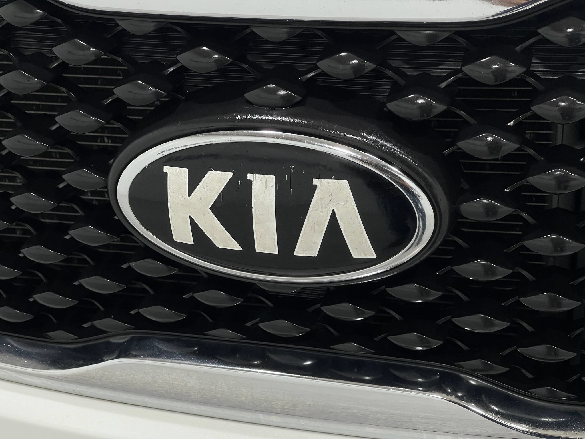 Used 2016 Kia Sorento SX FWD image 37