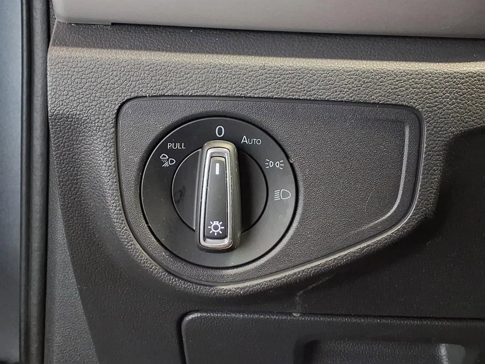 Used 2021 Volkswagen Atlas SE AWD/4WD image 19