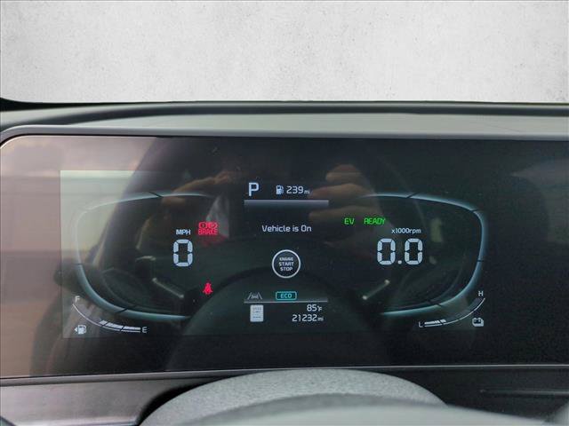 Used 2025 Kia Sportage EX AWD/4WD image 11
