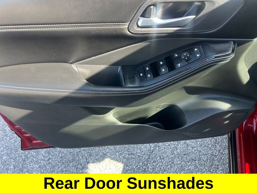 Used 2023 Nissan Rogue SV w/ SV Premium B Package image 11