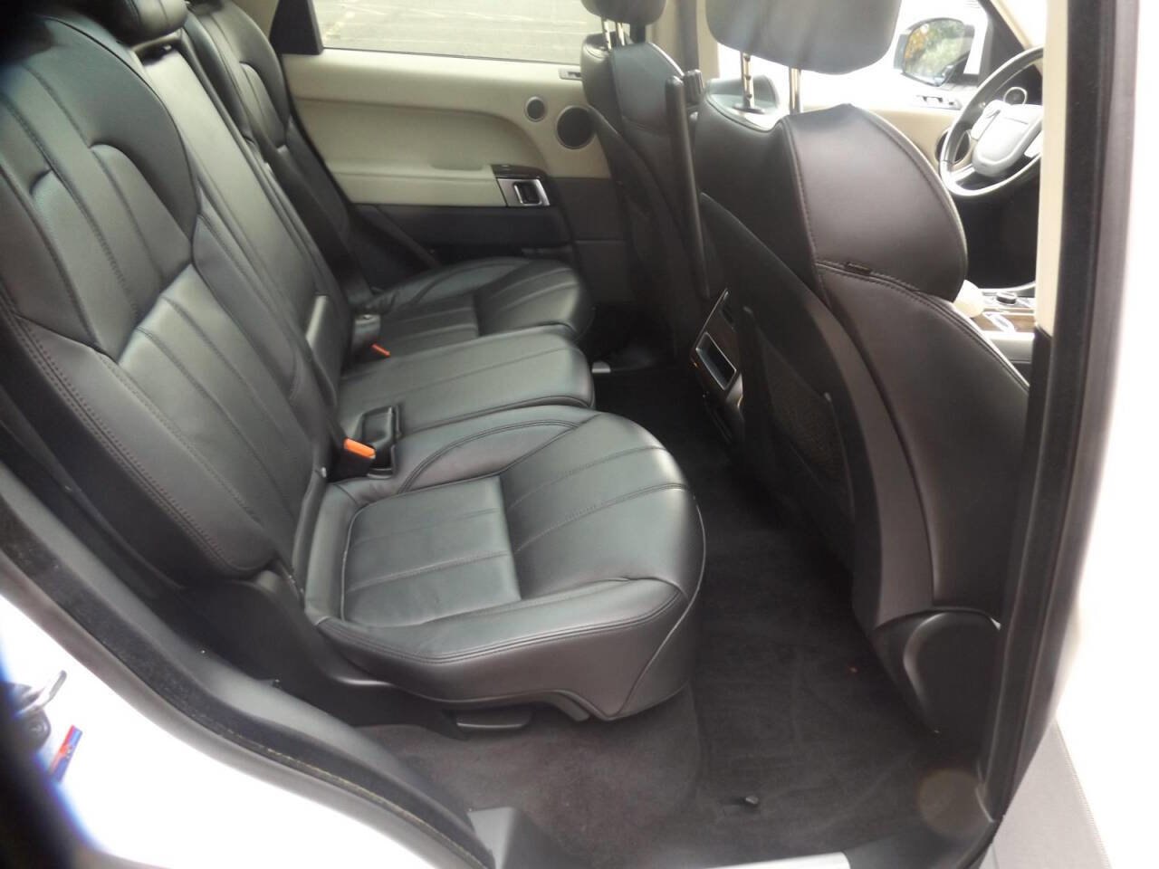 Used 2016 Land Rover Range Rover Sport HSE AWD/4WD image 5