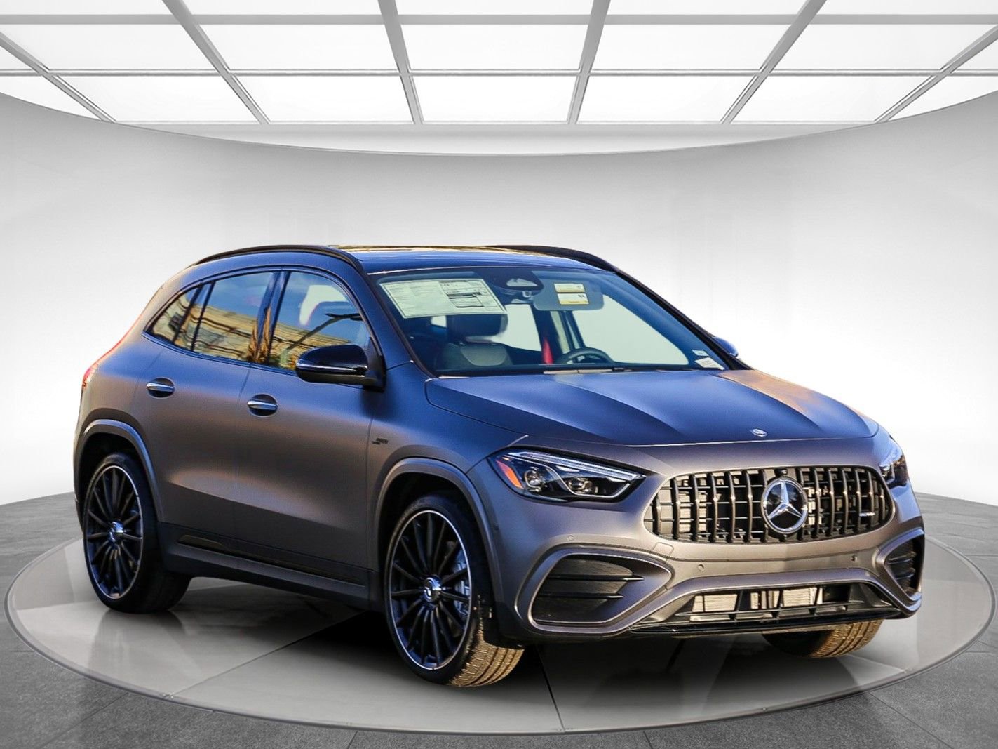 New 2025 Mercedes-Benz GLA 35 AMG 4MATIC image 5