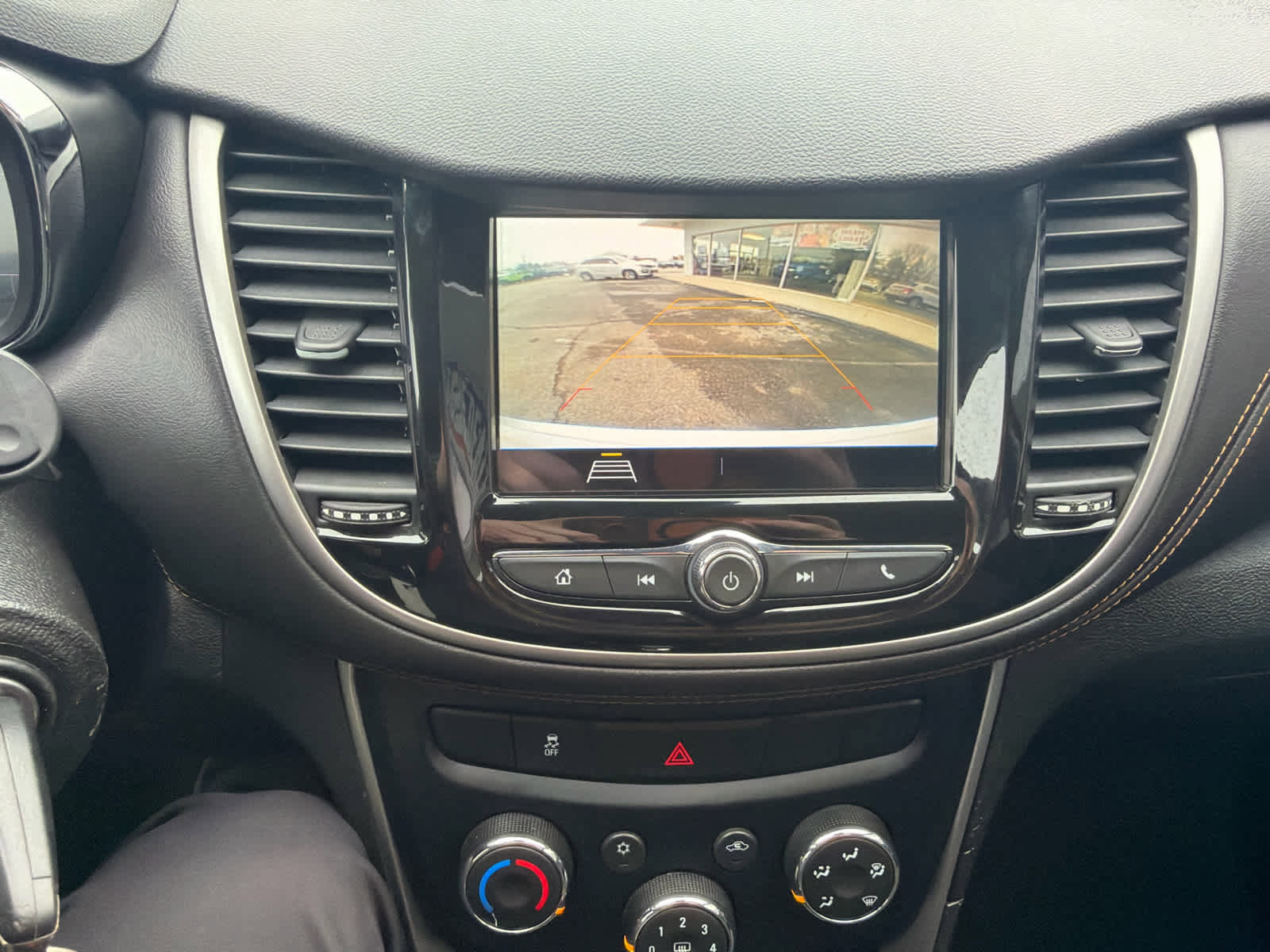 Used 2019 Chevrolet Trax LT image 25