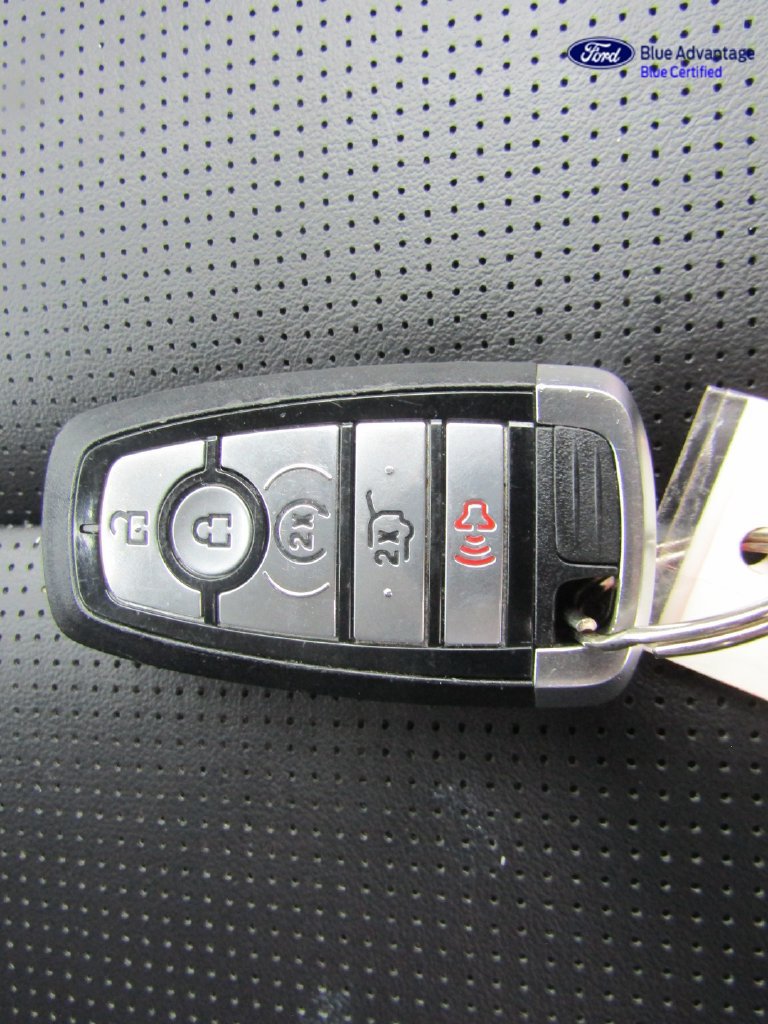 Used 2023 Ford Escape Platinum AWD/4WD image 36