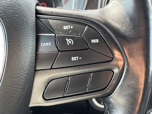Used 2022 Dodge Charger SXT w/ Leather Interior Group image 18