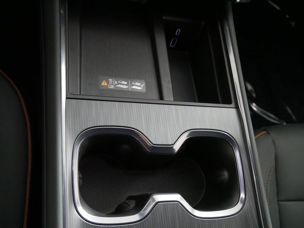 New 2026 GMC Acadia AT4 image 24