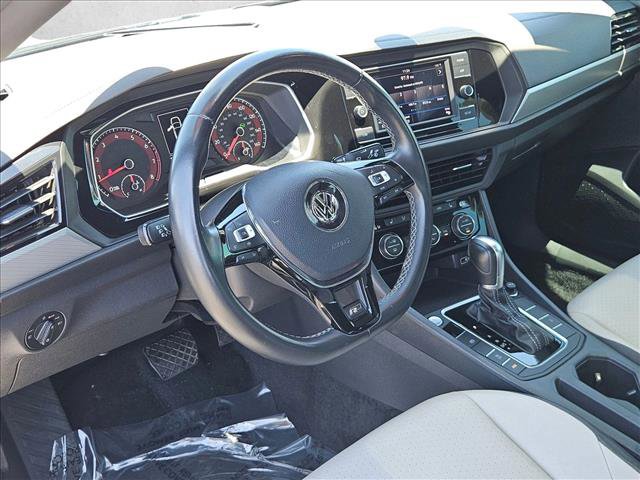 Used 2019 Volkswagen Jetta R-Line FWD image 12