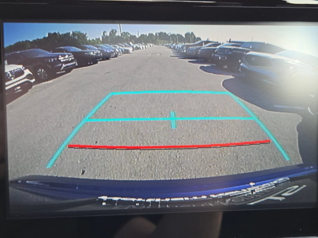 Used 2020 Toyota Corolla SE FWD image 6