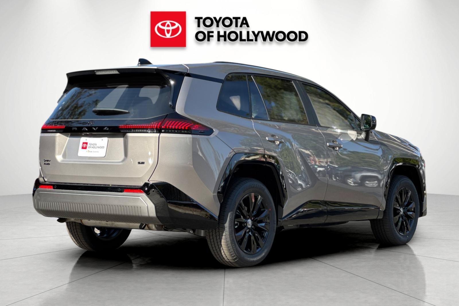 New 2026 Toyota RAV4 SE w/ Weather Package AWD/4WD image 4