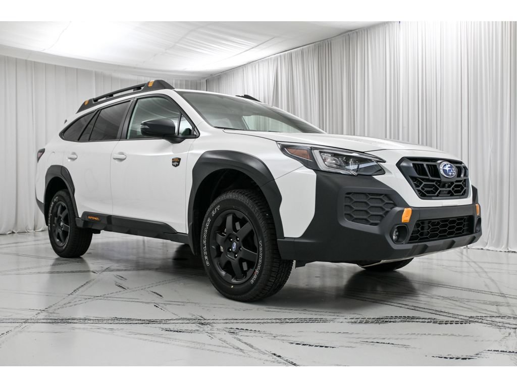 Used 2025 Subaru Outback Wilderness w/ Wilderness Package AWD/4WD image 2