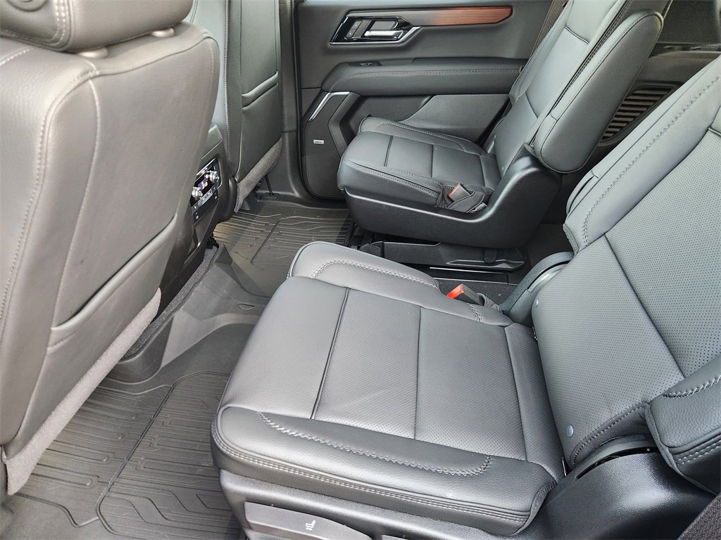 New 2026 GMC Yukon Denali w/ Sun & Power Step Package image 20