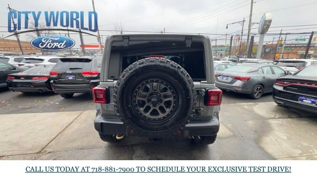 Used 2022 Jeep Wrangler Unlimited Rubicon w/ Xtreme Recon 35" Tire Package image 5