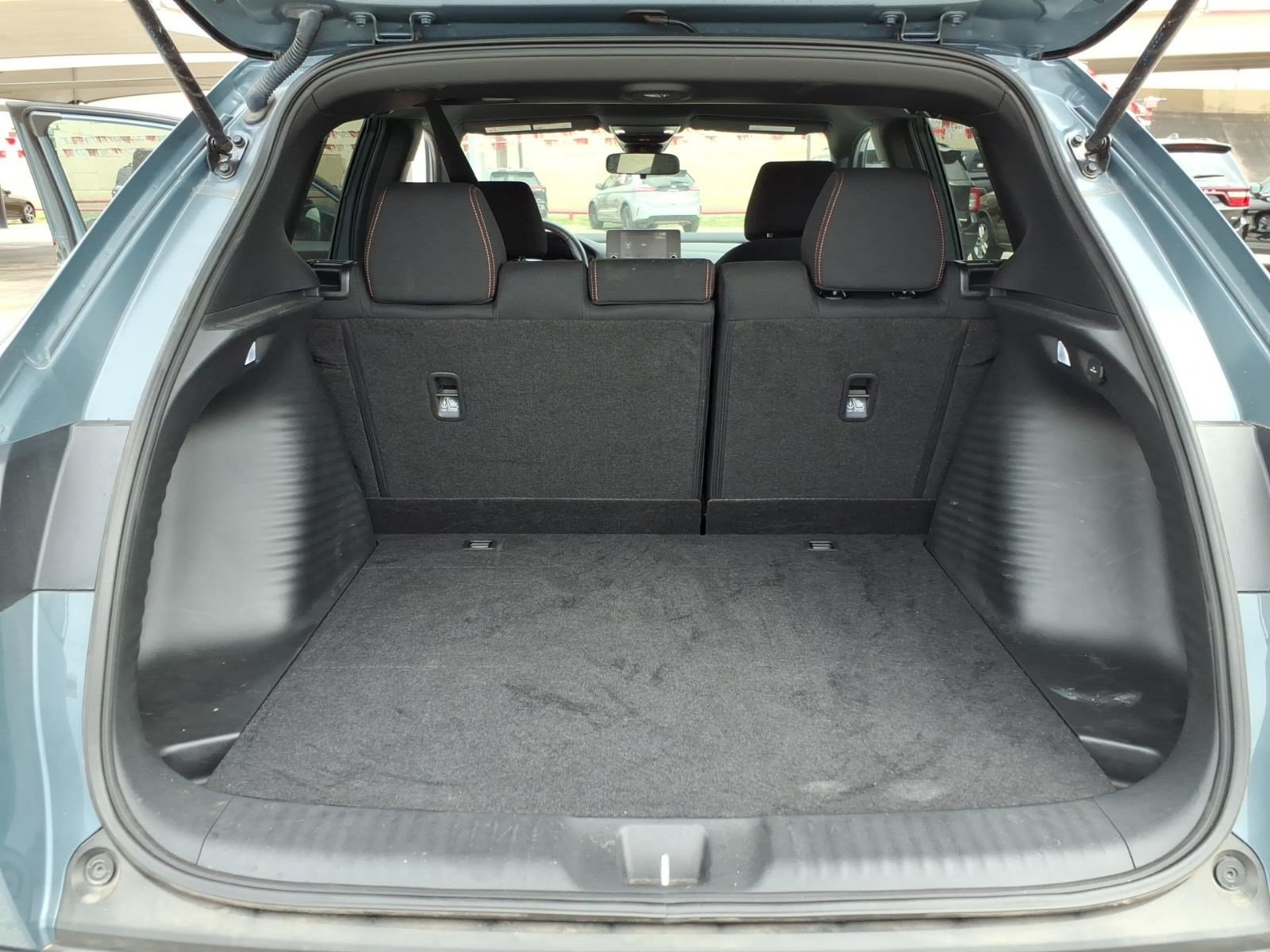 Used 2025 Honda HR-V Sport image 12