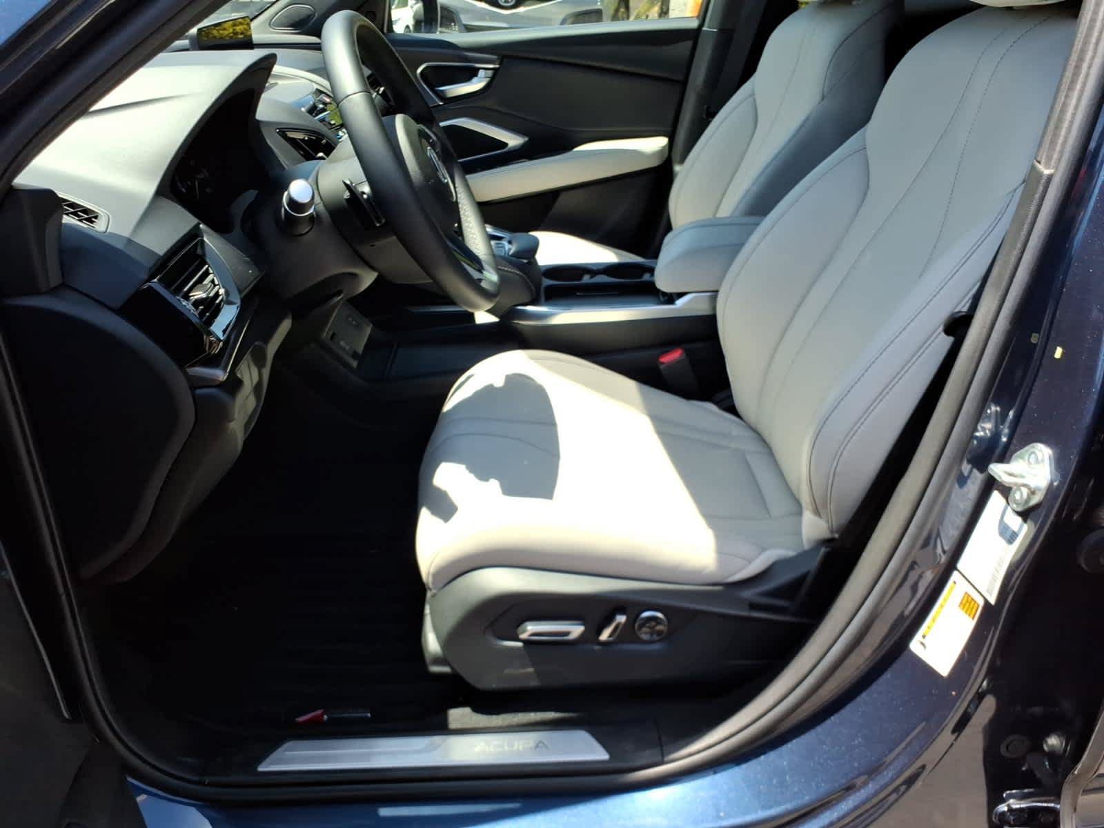 Certified 2025 Acura RDX SH-AWD image 15