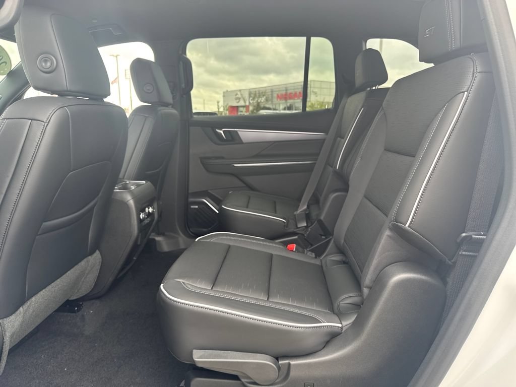 New 2026 Buick Enclave Sport Touring w/ Power Package FWD image 13
