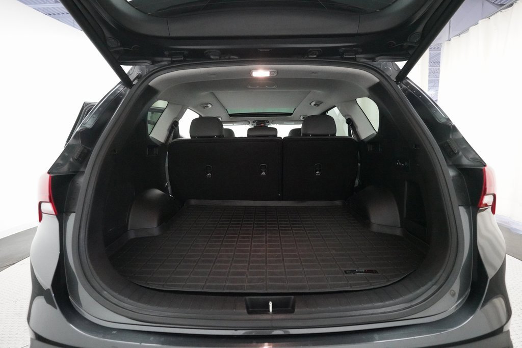 Used 2021 Hyundai Santa Fe Limited image 10