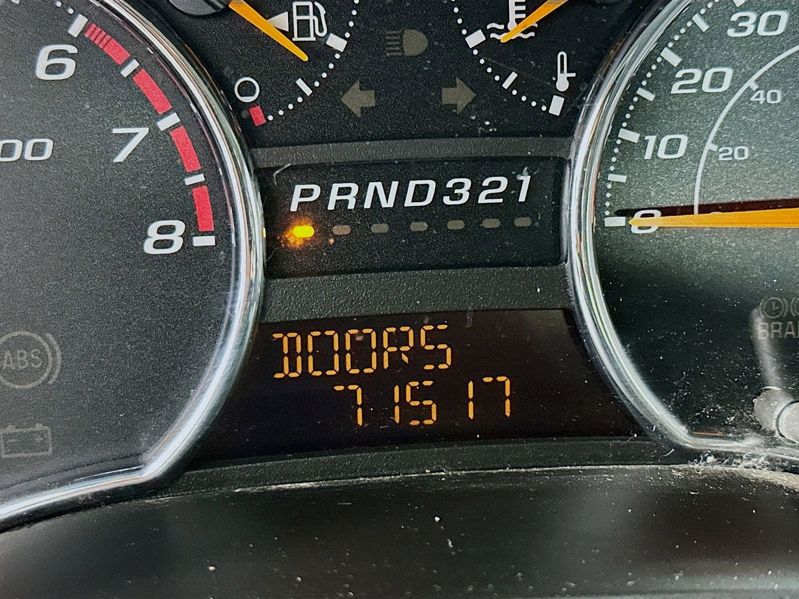 Used 2011 GMC Canyon SLE image 13