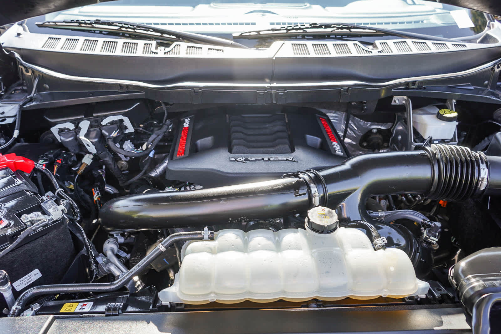 Used 2023 Ford F150 Raptor AWD/4WD image 28