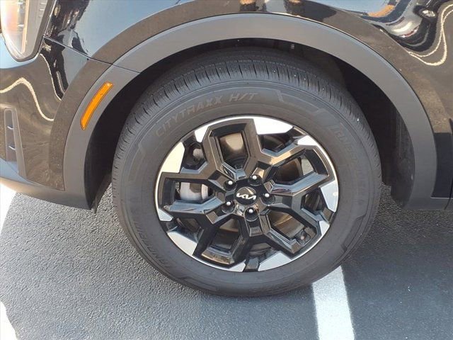 Used 2024 Kia Sorento S image 31