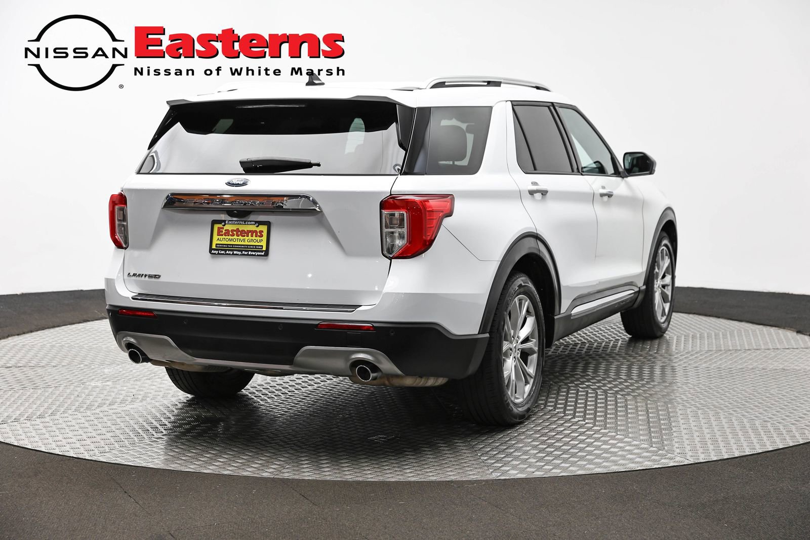 Used 2024 Ford Explorer Limited image 5