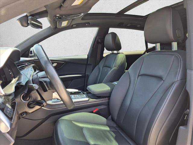 Used 2021 Audi Q8 Premium AWD/4WD image 17