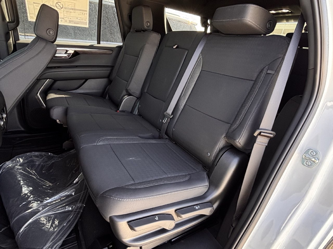 New 2027 Chevrolet Tahoe LS RWD image 18