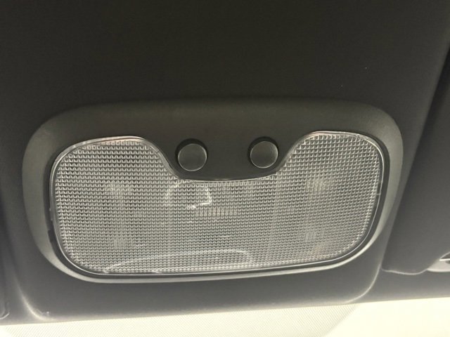 Used 2012 Dodge Avenger SE image 22