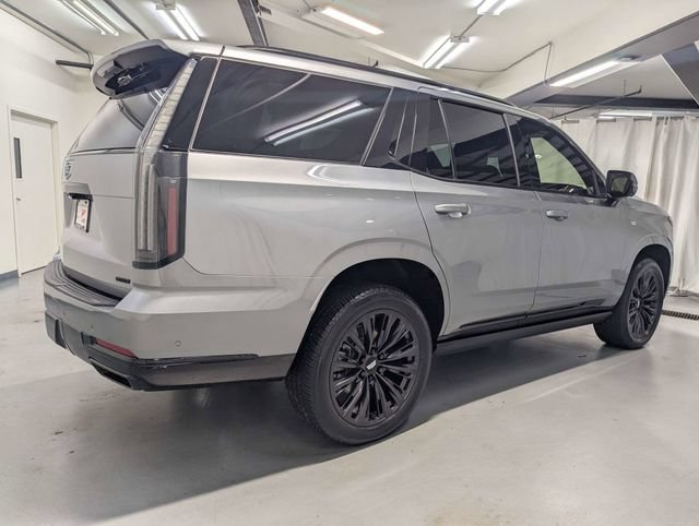 Used 2025 Cadillac Escalade Sport w/ LPO, ONYX Package RWD image 3