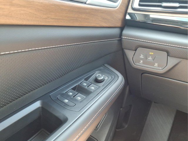 New 2026 Volkswagen Atlas SE AWD/4WD image 20