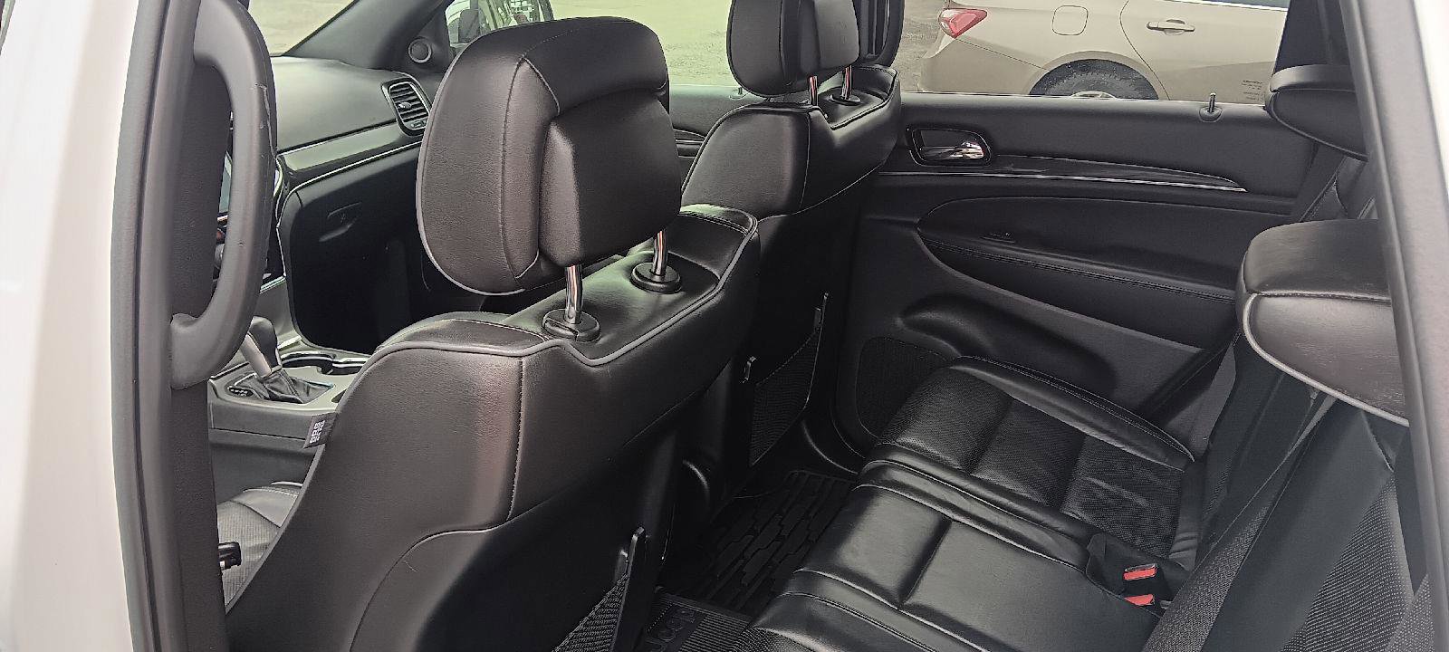 Used 2020 Jeep Grand Cherokee Overland image 6