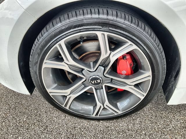 Used 2021 Kia Stinger GT1 AWD/4WD image 18
