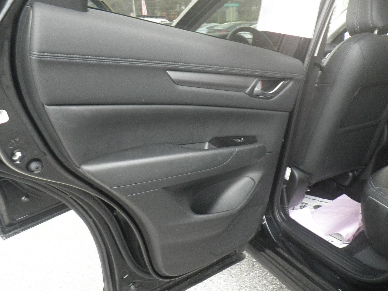 Used 2025 MAZDA CX-5 AWD 2.5 S w/ Preferred Package image 16