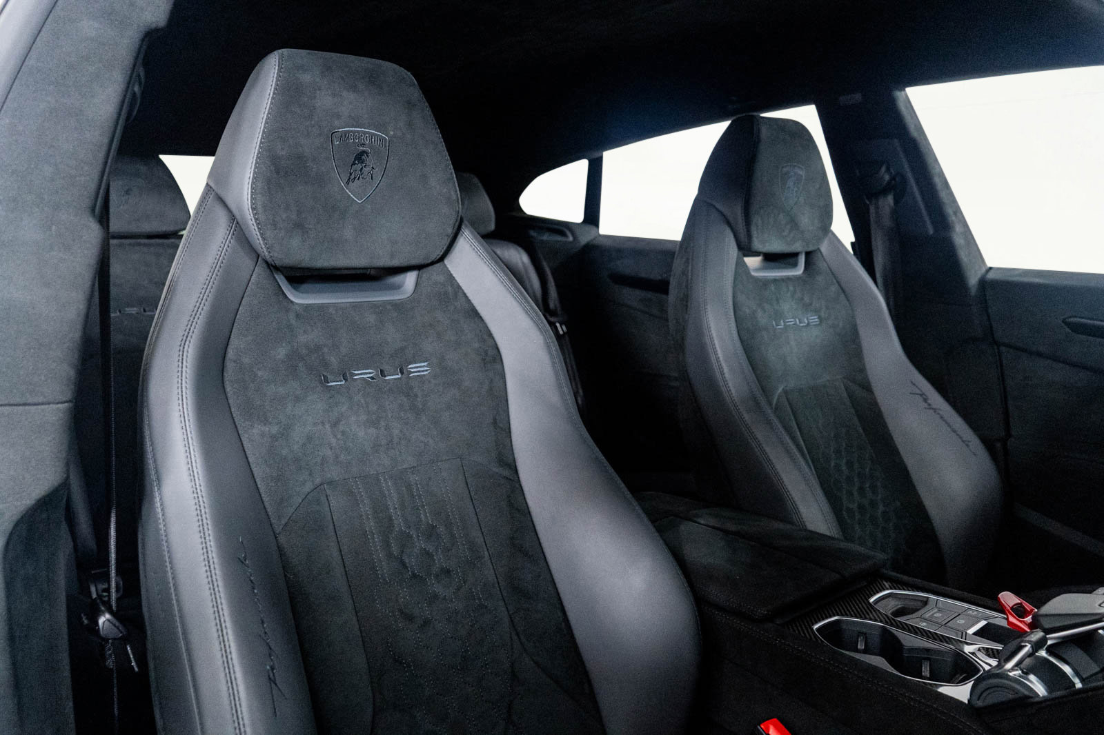 Used 2023 Lamborghini Urus Performante image 37