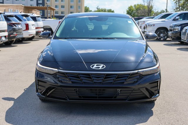 New 2025 Hyundai Elantra Blue image 2