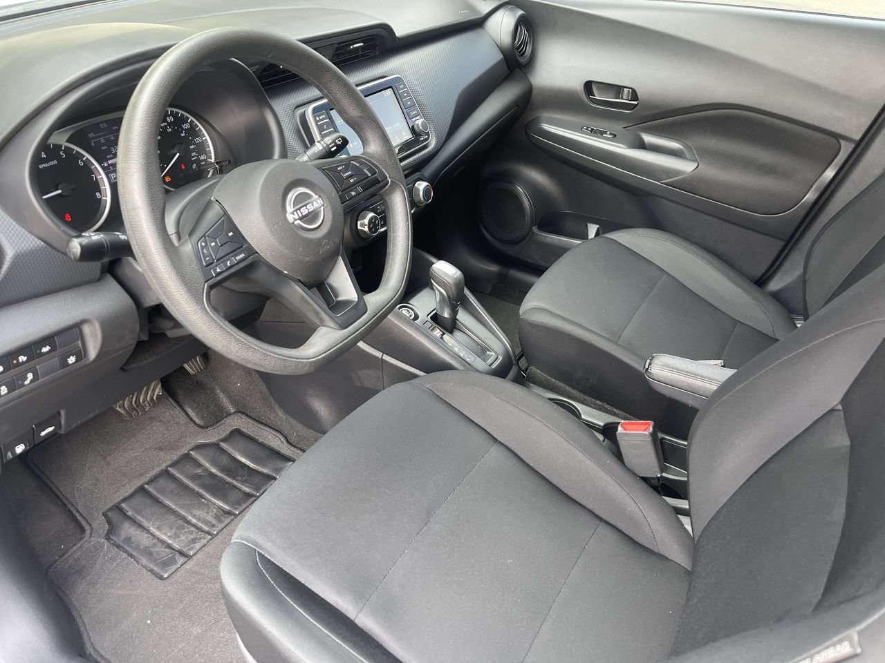 Used 2023 Nissan Kicks S FWD image 10