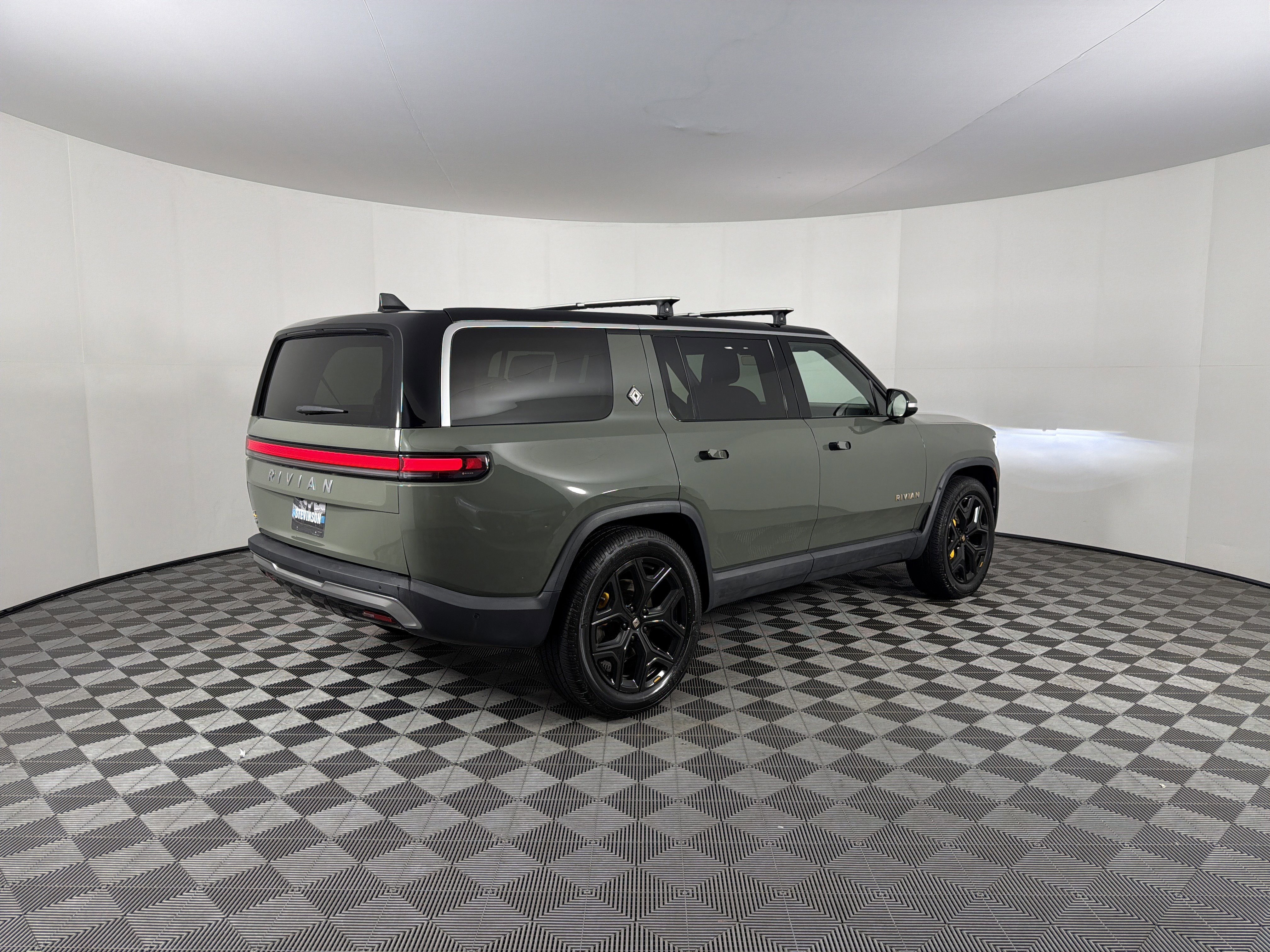 Used 2023 Rivian R1S Launch Edition image 28