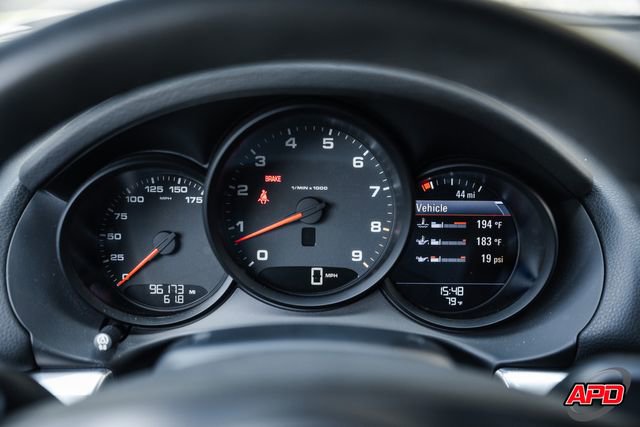 Used 2014 Porsche Cayman image 9