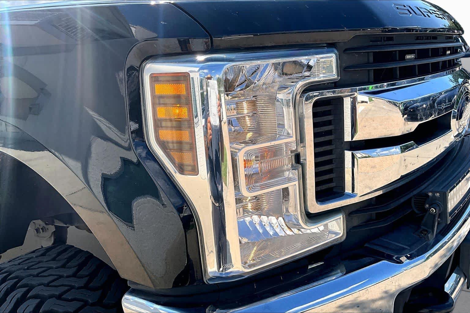 Used 2018 Ford F250 XL w/ STX Appearance Package AWD/4WD image 26