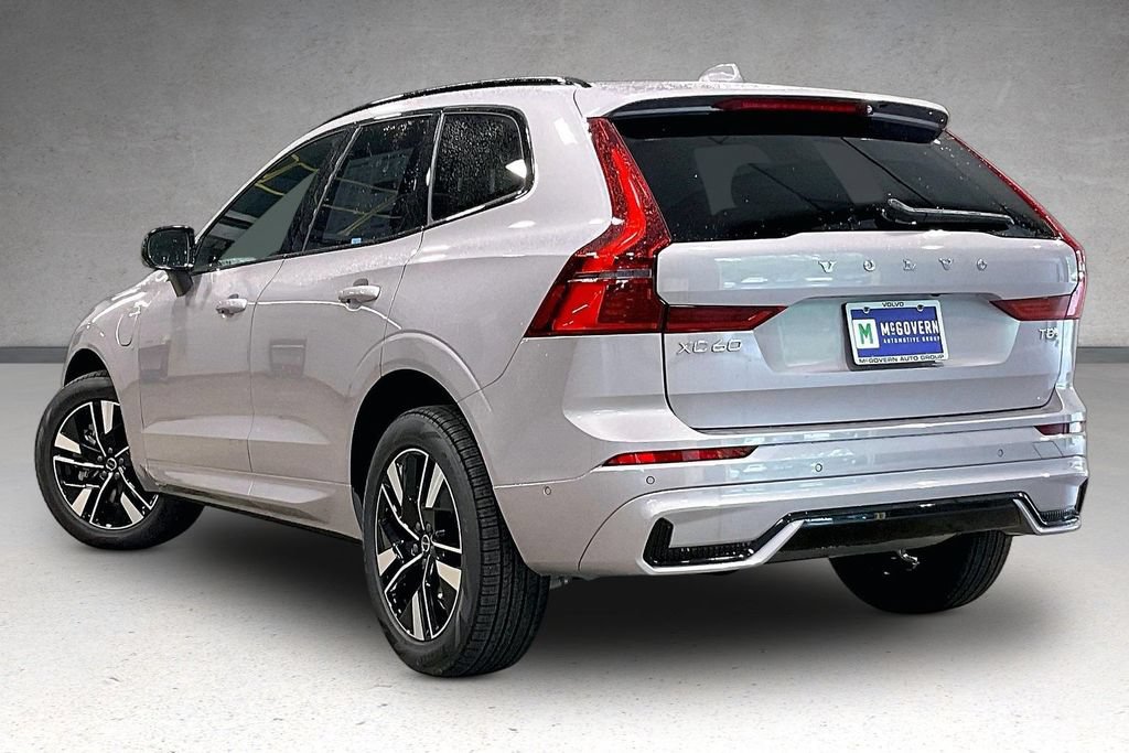 New 2026 Volvo XC60 T8 Plus w/ Climate Package AWD/4WD image 3