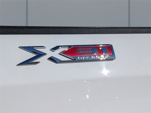 Used 2023 GMC Sierra 1500 SLT w/ SLT Premium Package image 13